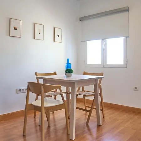 Charming Top-floor With Balcony Granada
